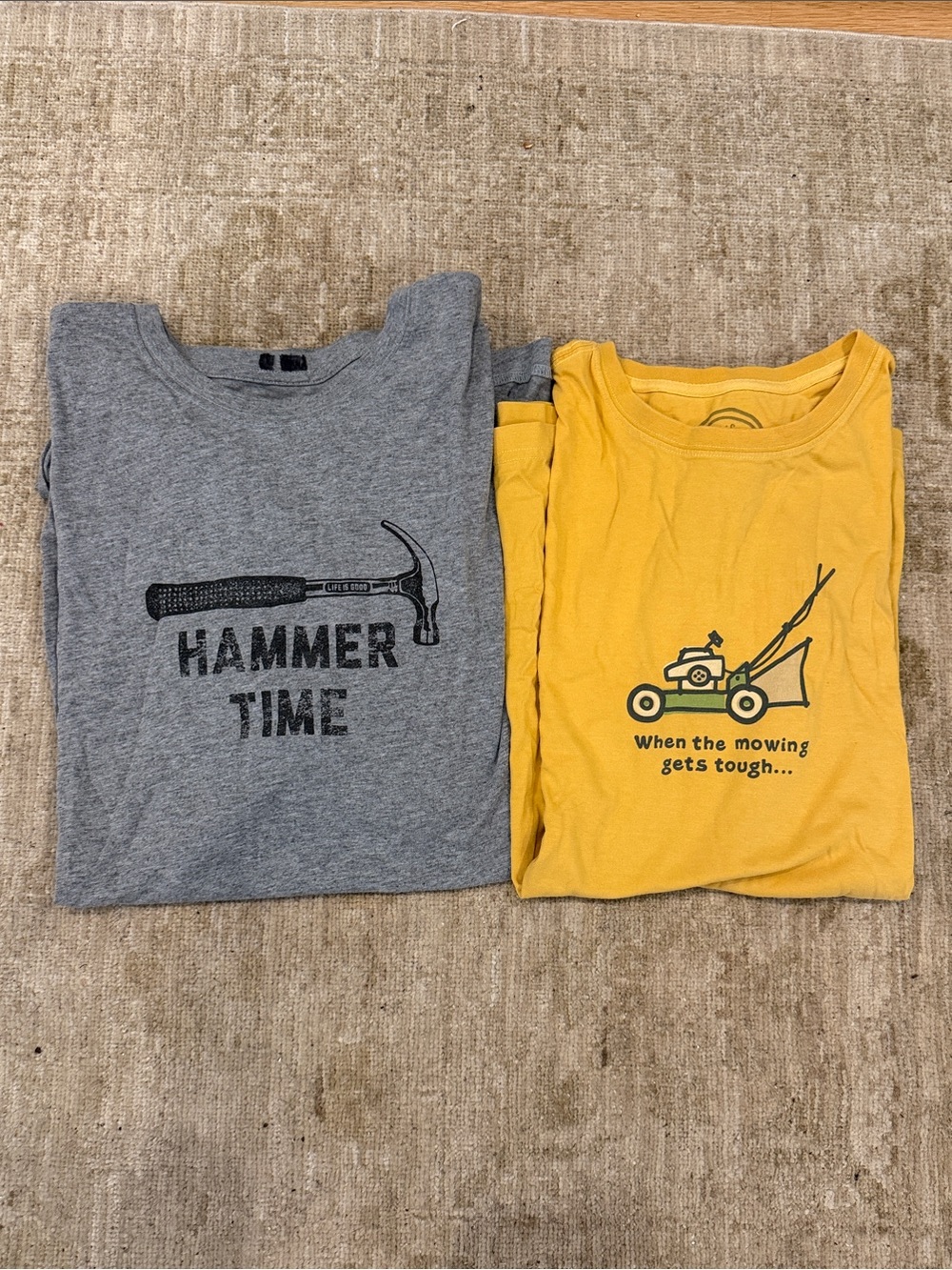 Life Is Good Mens Gray & Yellow Graphic Tee Duo